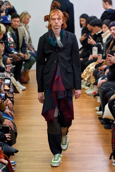 Look 34